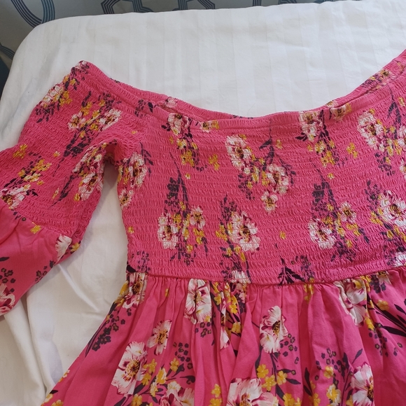 Torrid Size 1 Off the Shoulder Tunic Dress Pink Floral, Stretch Bust - Picture 4 of 7